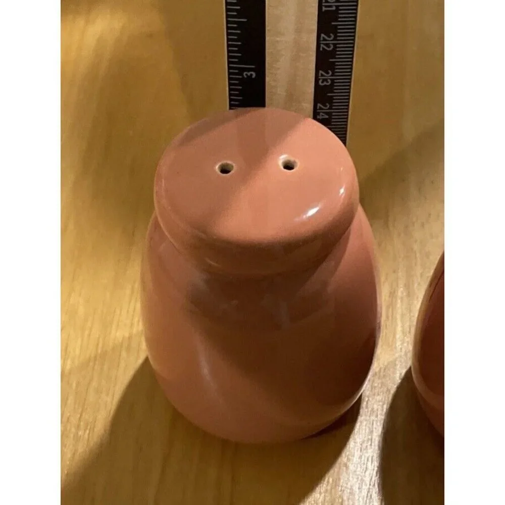 Mervyn’s Japan Salt And Pepper Shakers  Salmon Pink Stoneware Vintage‎ MCM Retro